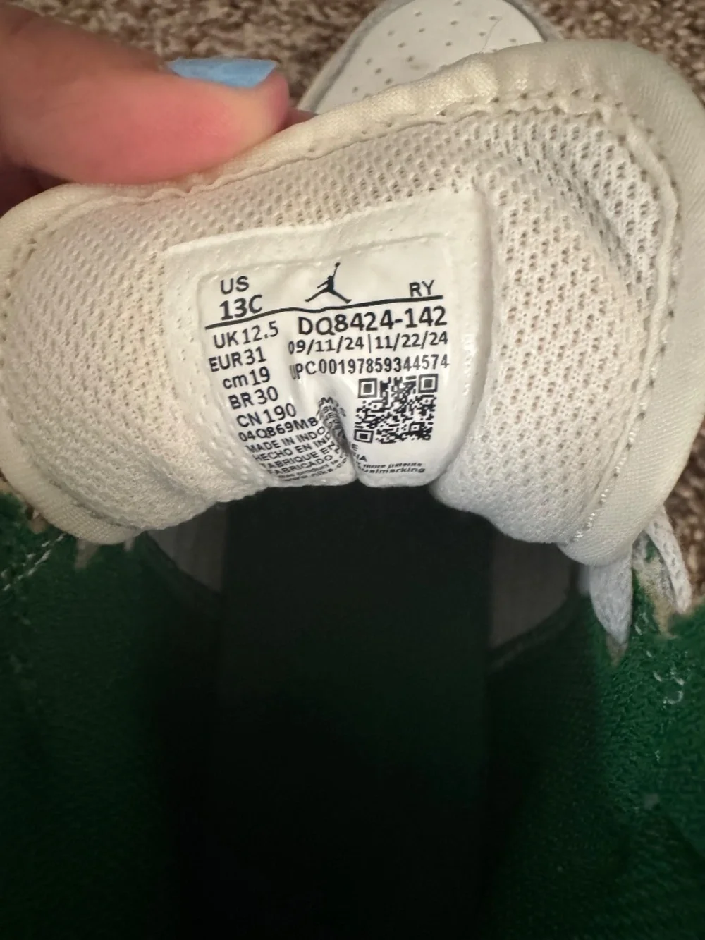 JORDAN AJ 1 MID BOYS